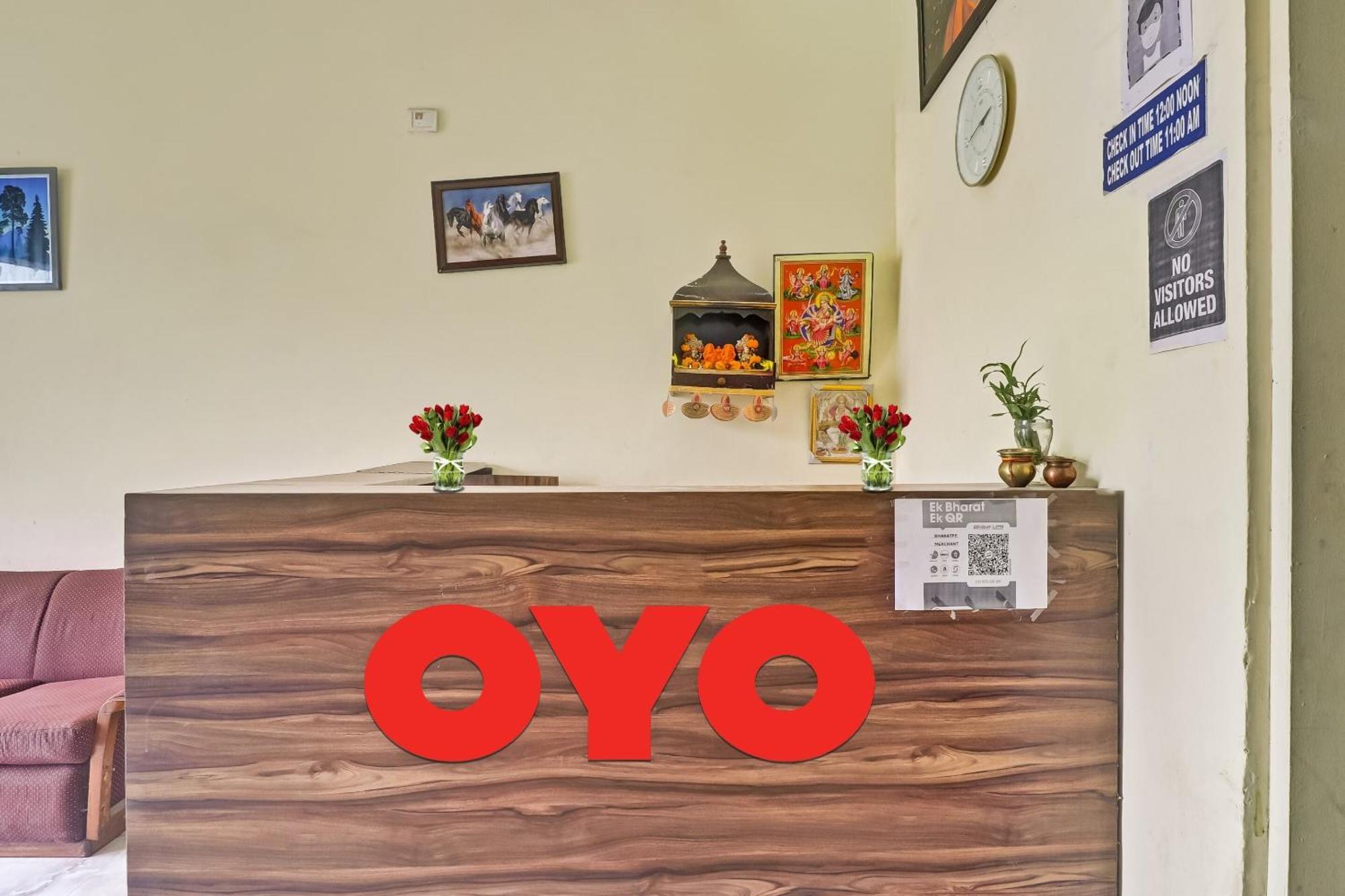 Hotel O Prince Home Stay Near Ambience Mall New Delhi Buitenkant foto